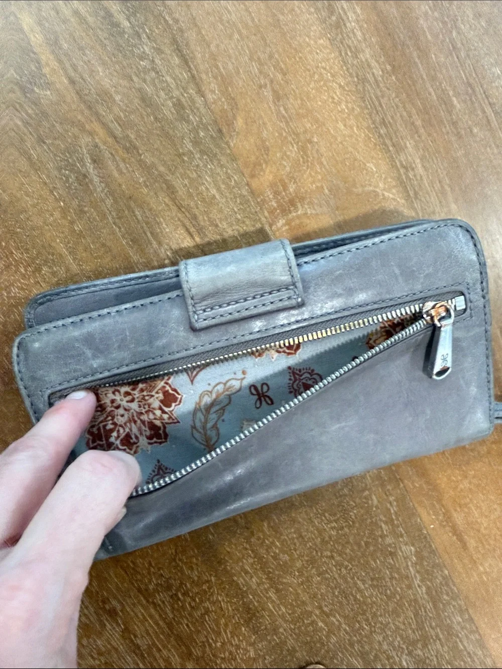 HOBO Gray Leather Wristlet Phone Case Wallet